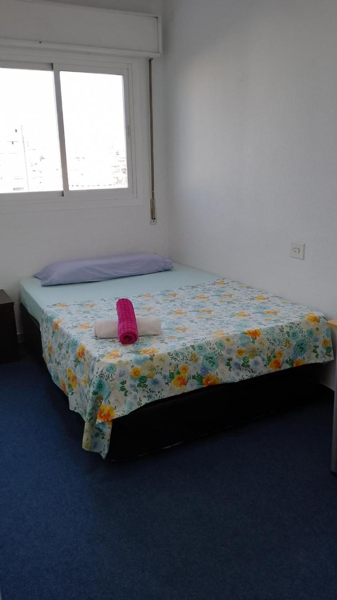 Habitacion Privada Preciosa Grande Privada Centro Malaga Y Cerca De La Playa Wi-Fi Kültér fotó