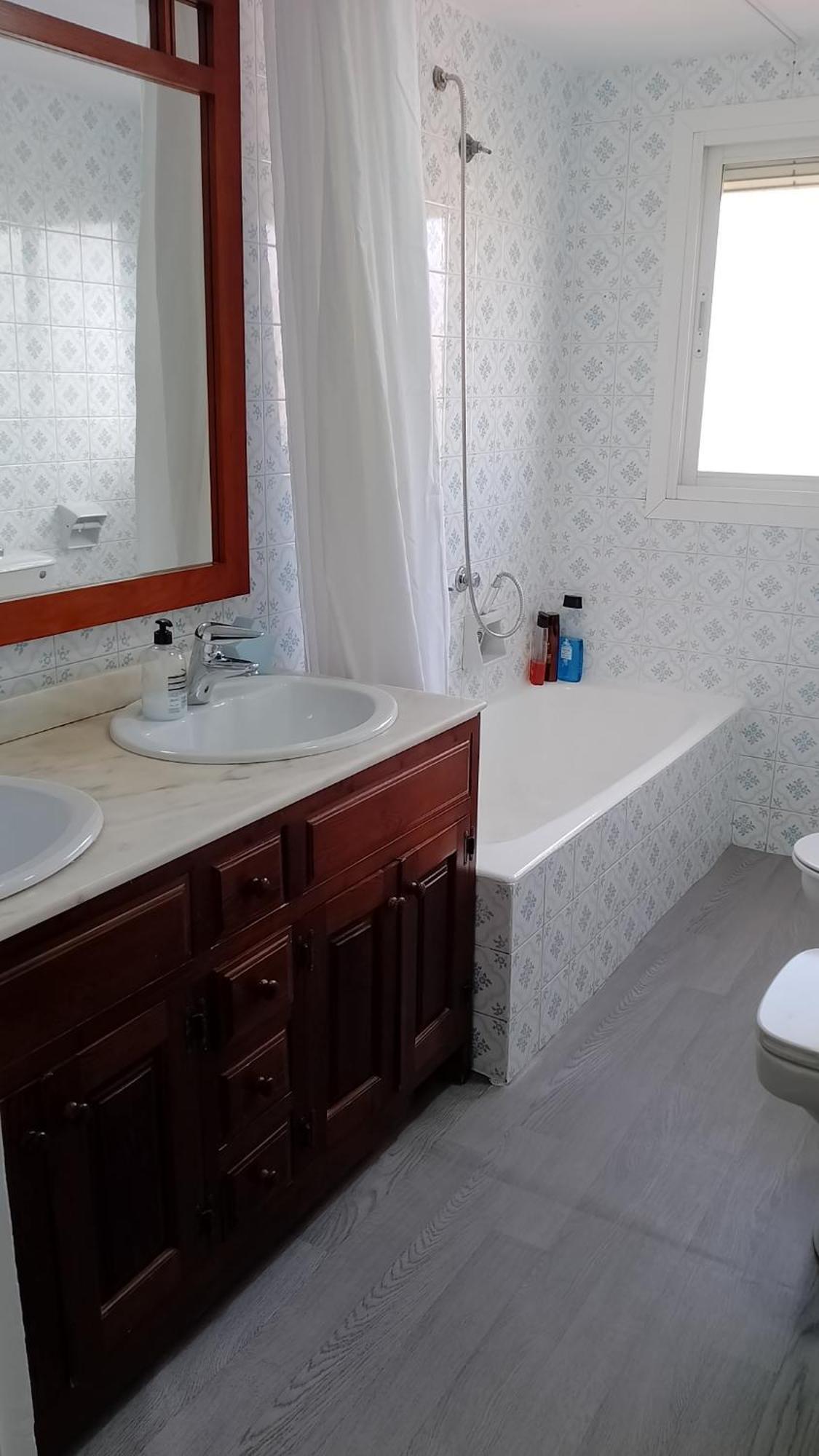 Habitacion Privada Preciosa Grande Privada Centro Malaga Y Cerca De La Playa Wi-Fi Kültér fotó